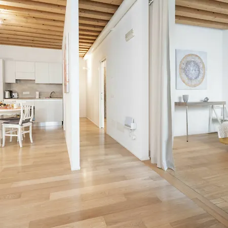 Loft 96 * Венеция
